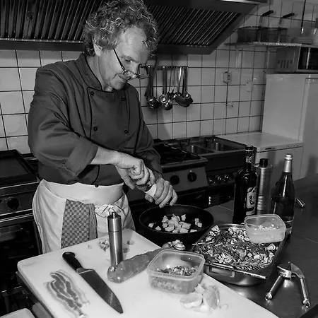 Zum Burggraf Szálloda