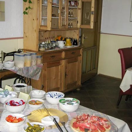 Restaurant Zum Burggraf 3*