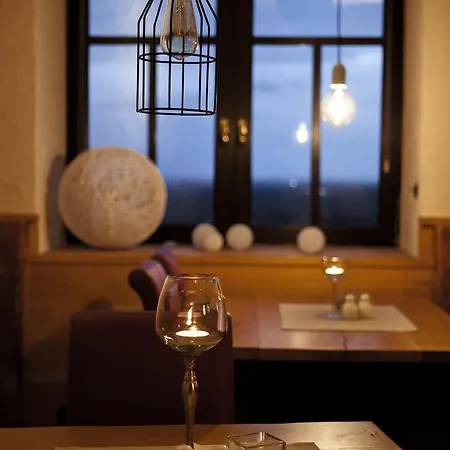 Restaurant Zum Burggraf 3*