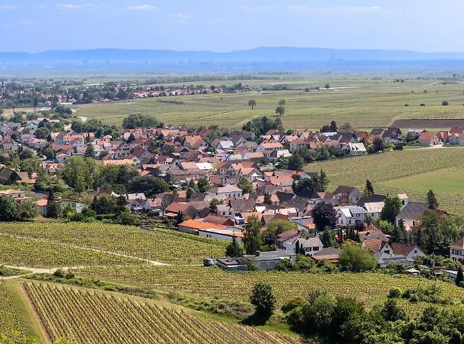 Restaurant Zum Burggraf 3* Neuleiningen